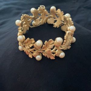 Antique Gold Tone and Pearl Bracelet